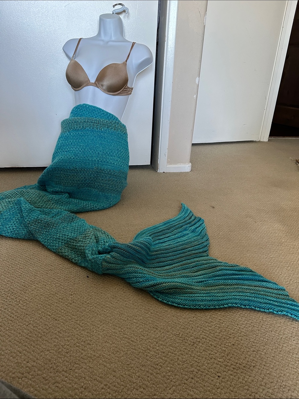 Teal Mermaid Tail Blanket